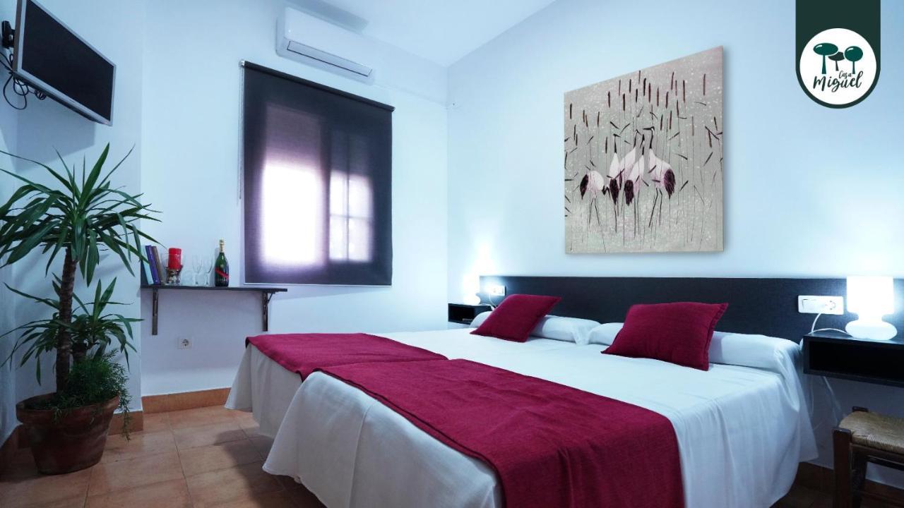 Hostal Rte. Casa Miguel Matalascanas Luaran gambar